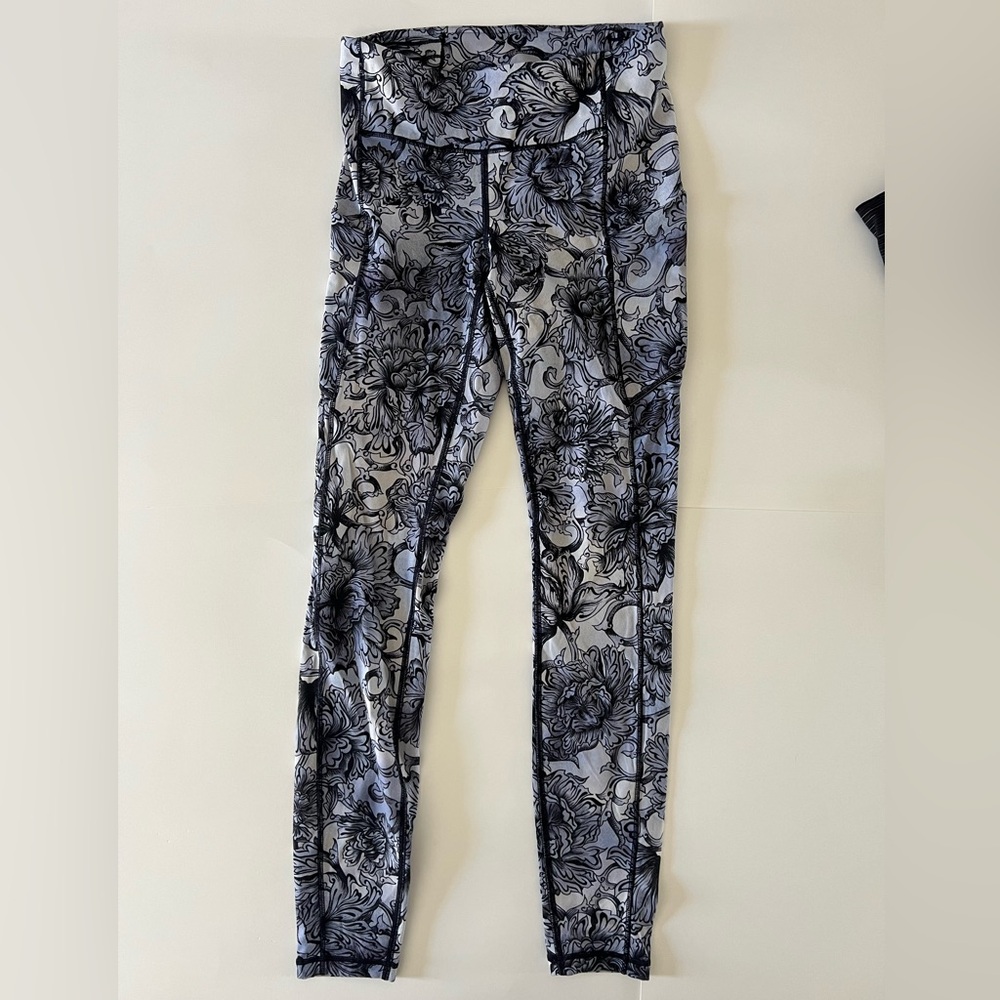 Lululemon Speed Up Tight 28” Hanakotoba Starlight Multi Women’s Leggings Size 4 - Picture 4 of 7